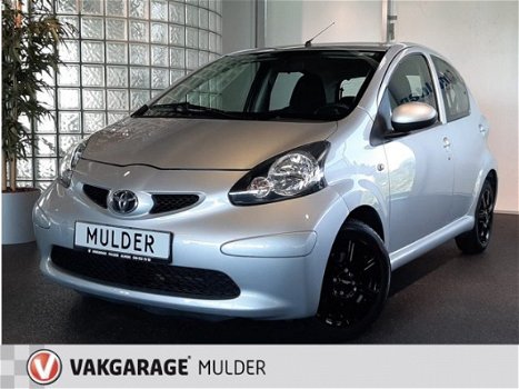 Toyota Aygo - 1.0-12V + 5-DRS | Airco | LM velgen | - 1