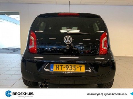 Volkswagen Up! - 1.0 high up BlueMotion Fender sound / Navi / 17 inch / Airco - 1