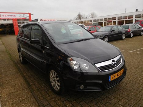 Opel Zafira - 1.6 Executive 7 PERSOONS DEALER ONDERHOUDEN - 1