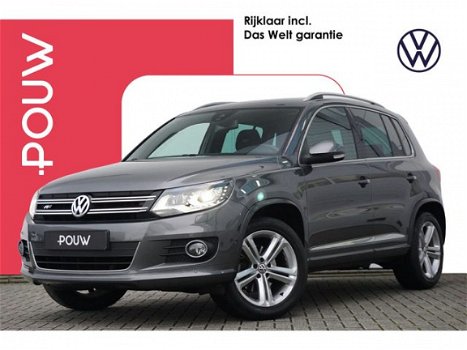 Volkswagen Tiguan - 1.4 TSI 120pk Sport&Style R-line Edition + Xenon Koplampen + Afneembare Trekhaak - 1