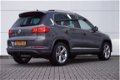 Volkswagen Tiguan - 1.4 TSI 120pk Sport&Style R-line Edition + Xenon Koplampen + Afneembare Trekhaak - 1 - Thumbnail