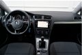 Volkswagen Golf - 1.0 TSI 110pk Trendline + Navigatie + DAB+ - 1 - Thumbnail