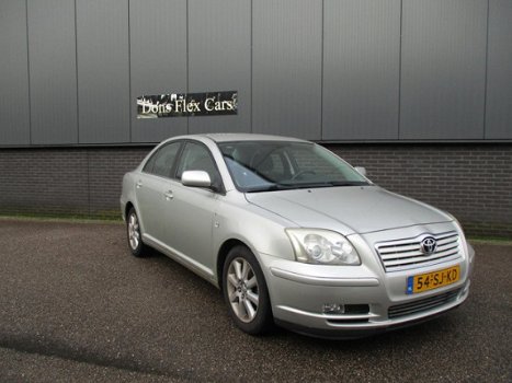 Toyota Avensis - 1.8 VVTi Linea Luna - 1