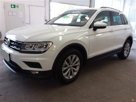 Volkswagen Tiguan - 1.4 TSI ACT Comfortline - 1