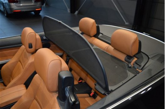BMW 3-serie Cabrio - 325i High Executive navigatie clima cruise pdc leer xenon 218 pk - 1