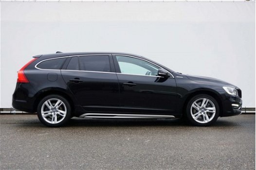 Volvo V60 - 2.4 D6 AWD Plug-In Hybrid Summum incl. BTW - 1