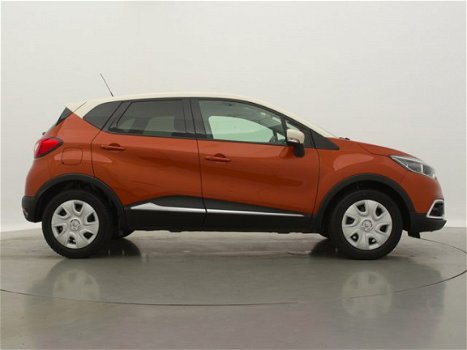 Renault Captur - TCe 90 Dynamique // Two Tone lak / Navigatie / Parkeersensoren en camera / Climate - 1