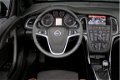 Opel Cascada - 1.4 Turbo ecoFLEX Innovation Navigatie, Bluetooth, Camera, Parkeersensoren, Stoelverw - 1 - Thumbnail
