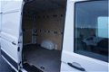 Volkswagen Crafter - 2.0TDI 140PK L3H3 *68.491KM* Airco, Cruise control, PDC V+A - 1 - Thumbnail