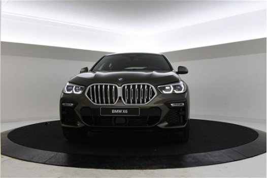 BMW X6 - xDrive40i High Executive M Sport | LASERLICHT | TREKHAAK | SOFT CLOSE | KIDNEY ICONIC GLOW - 1