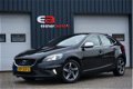 Volvo V40 - 2.0 D2 R-Design Business | XENON | STOELVERWARMING - 1 - Thumbnail