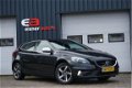 Volvo V40 - 2.0 D2 R-Design Business | XENON | STOELVERWARMING - 1 - Thumbnail