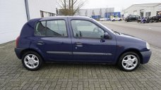 Renault Clio - 1.2 Ludo 5deurs leuke beginnersauto airco etc
