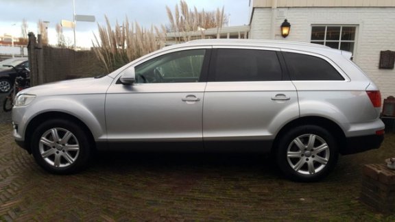 Audi Q7 - 4.2 FSI quattro Pro Line+ Top onderhouden auto, de laatste grote beurt is 4000 km geleden - 1