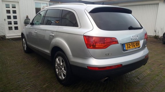 Audi Q7 - 4.2 FSI quattro Pro Line+ Top onderhouden auto, de laatste grote beurt is 4000 km geleden - 1