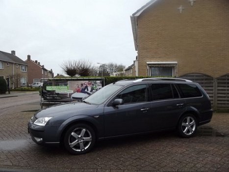 Ford Mondeo Wagon - 1.8-16V Platinum Mooie auto - 1