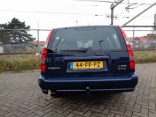 Volvo V70 - 2.4 Polar Bi-Fuel APK TOT 28-11-20 LPG ZO MEENEMEN