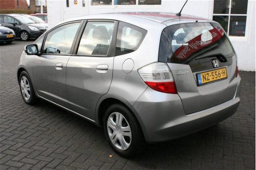 Honda Jazz - 1.4 COMFORT MET AIRCO EN GRATIS NAVIGATIE SYSTEEM - 1