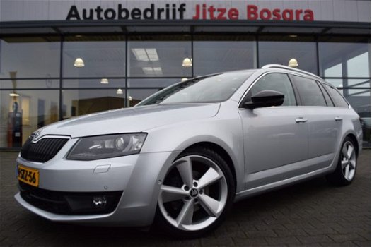 Skoda Octavia Combi - 1.6 TDi 145pk Elegance Businessline Panoramadak, Canton Audio, Bi-Xenon, Full - 1