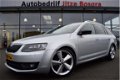 Skoda Octavia Combi - 1.6 TDi 145pk Elegance Businessline Panoramadak, Canton Audio, Bi-Xenon, Full - 1 - Thumbnail