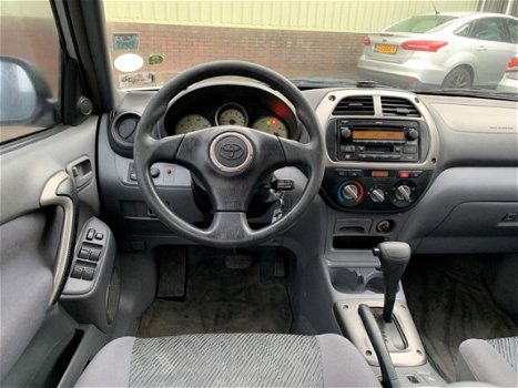 Toyota RAV4 - 2.0-16V VVT-i Luna 4X4 AUTOMAAT - 1