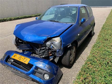 Renault Clio - FRONTSCHADE MOTOR GOED 1.2-16V Campus - 1