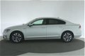 Volkswagen Passat - (J) 1.4 TSI GTE Connected Series [ 15% bijtelling tot 01-2022 ] Ex BTW - 1 - Thumbnail