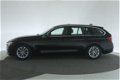 BMW 3-serie Touring - (J) 320D Aut Corporate [Xenon Navi Panorama Sport-interieur] - 1 - Thumbnail
