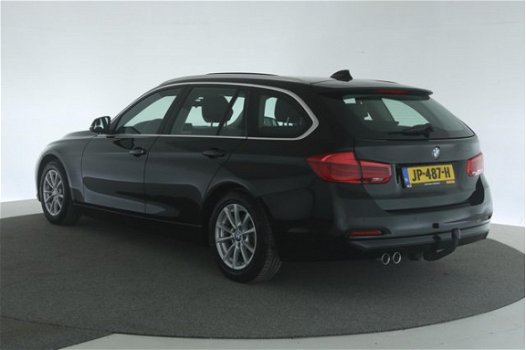 BMW 3-serie Touring - (J) 320D Aut Corporate [Xenon Navi Panorama Sport-interieur] - 1