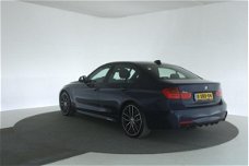 BMW 3-serie - (J) 320i AUT M-Pakket [ M-Performance Navi-prof Xenon ]