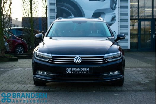 Volkswagen Passat Variant - 2.0 TDI HIGHLINE -Panoramadak-Achteruitrijcamera-Cruise Control Adap. - 1