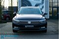 Volkswagen Passat Variant - 2.0 TDI HIGHLINE -Panoramadak-Achteruitrijcamera-Cruise Control Adap. - 1 - Thumbnail