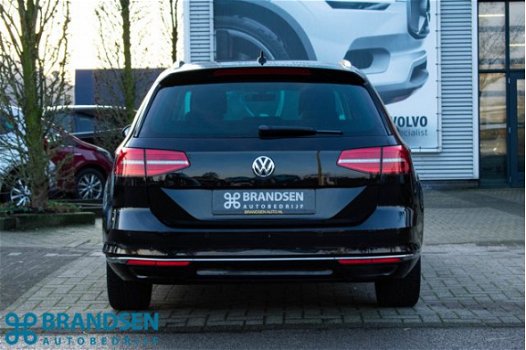 Volkswagen Passat Variant - 2.0 TDI HIGHLINE -Panoramadak-Achteruitrijcamera-Cruise Control Adap. - 1