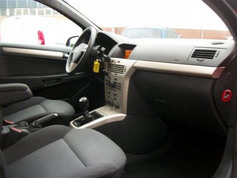 Opel Astra Wagon - 1.4 Business Airco, Cruise C, Elec.Pakket, Trekhaak - 1