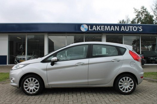 Ford Fiesta - 1.4 Titanium AUTOMAAT Huurkoop Inruil Garantie Service Apk - 1