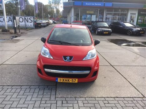 Peugeot 107 - 1.0 12V 68PK 3D - 1