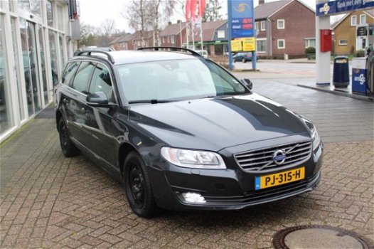 Volvo V70 - D2 CLASSIC EDITION - 1