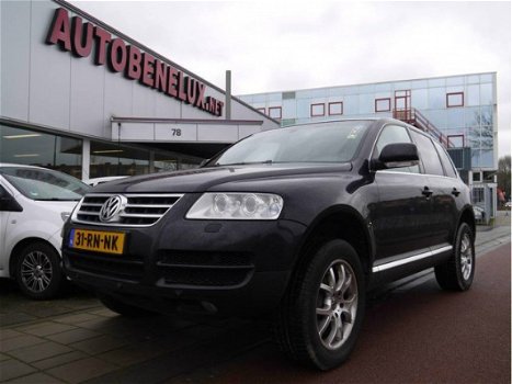 Volkswagen Touareg - 3.2 V6 Automaat - Navigatie - 1