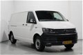 Volkswagen Transporter - 2.0 TDI L2H1 140pk L2H1 Airco Cruise Navi - 1 - Thumbnail