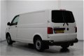 Volkswagen Transporter - 2.0 TDI L2H1 140pk L2H1 Airco Cruise Navi - 1 - Thumbnail