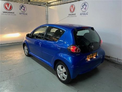 Toyota Aygo - 1.0-12V Dynamic Blue - 1