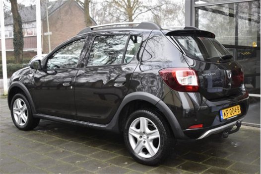 Dacia Sandero - 0.9 TCe S&S Stepway Lauréate / TREKHAAK / NAVIGATIE GROOT SCHERM / CRUISE CONTROLE / - 1