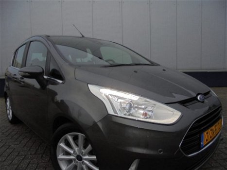 Ford B-Max - 1.0 EcoBoost 100PK Titanium Navigatie / Trekhaak - 1