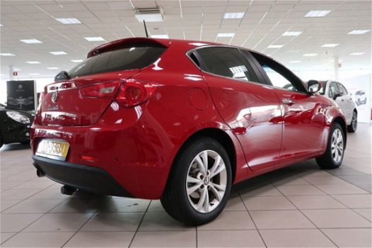 Alfa Romeo Giulietta - 1.4 T Distinctive - 1