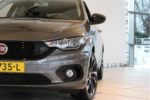 Fiat Tipo Stationwagon - 1.4 T-Jet 120PK S-DESIGN NAVI XENON ADAP CRUISE NAP - 1