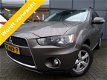 Mitsubishi Outlander - 2.2 DI-D Clear Tech Intro Edition *NAVIGATIE*CAMERA*TREKHAAK* 1e EIGENAAR*DEA - 1 - Thumbnail