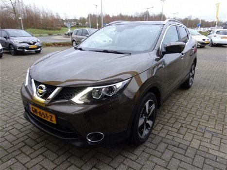 Nissan Qashqai - 1.2-16V 115PK CONNECT EDITION AUTOMAAT Navi/Panoramadak/Climatic - 1