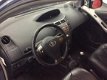 Toyota Yaris - 1.3 16v VVT-i 5D - 1 - Thumbnail