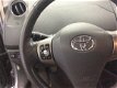 Toyota Yaris - 1.3 16v VVT-i 5D - 1 - Thumbnail