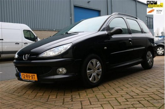 Peugeot 206 SW - 1.4 Air-line 2 Nieuwe Distributieriem - 1